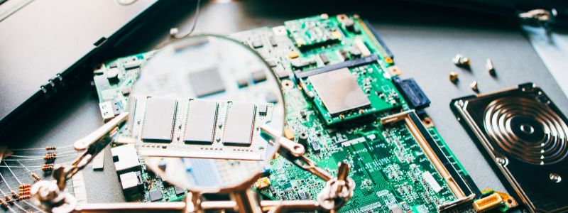 مجموعه ققنوس